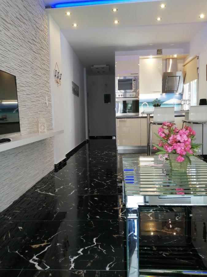 Totani Lux Apartment Peraia  Exterior photo