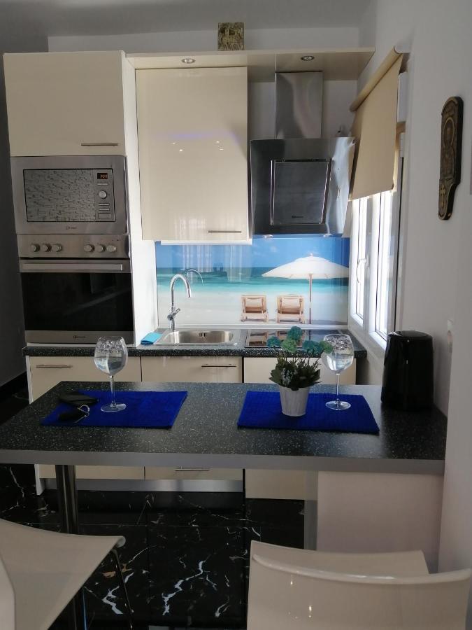 Totani Lux Apartment Peraia  Exterior photo