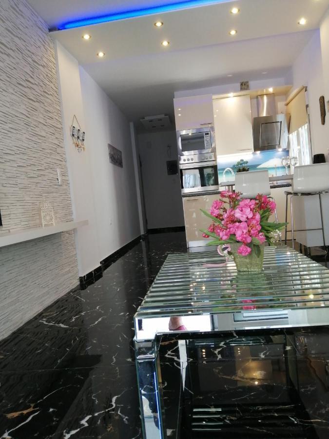 Totani Lux Apartment Peraia  Exterior photo